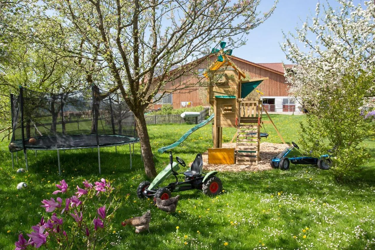 Ferienhof Bayrhof Rosshaupten Apartment